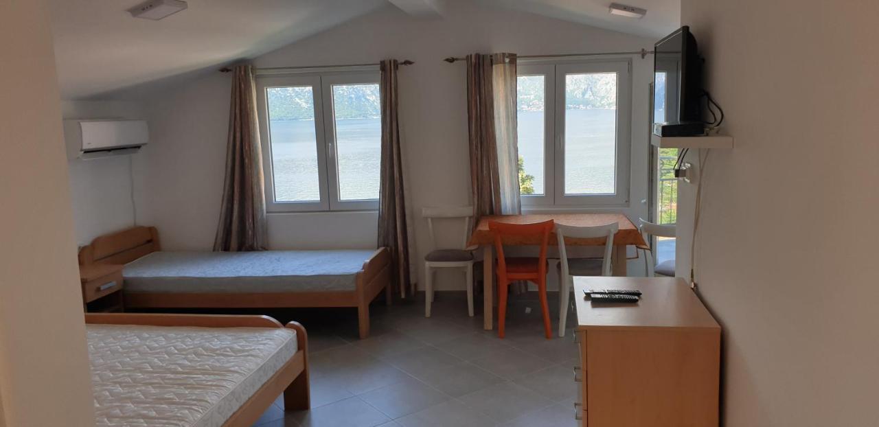 Apartments Scorpio Kotor Exteriör bild