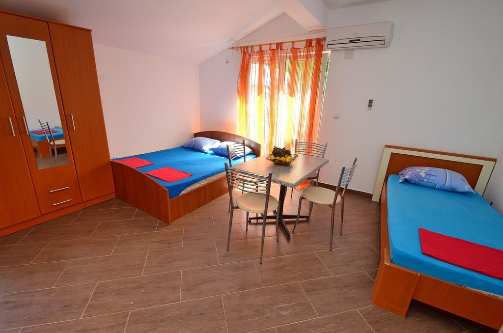 Apartments Scorpio Kotor Rum bild
