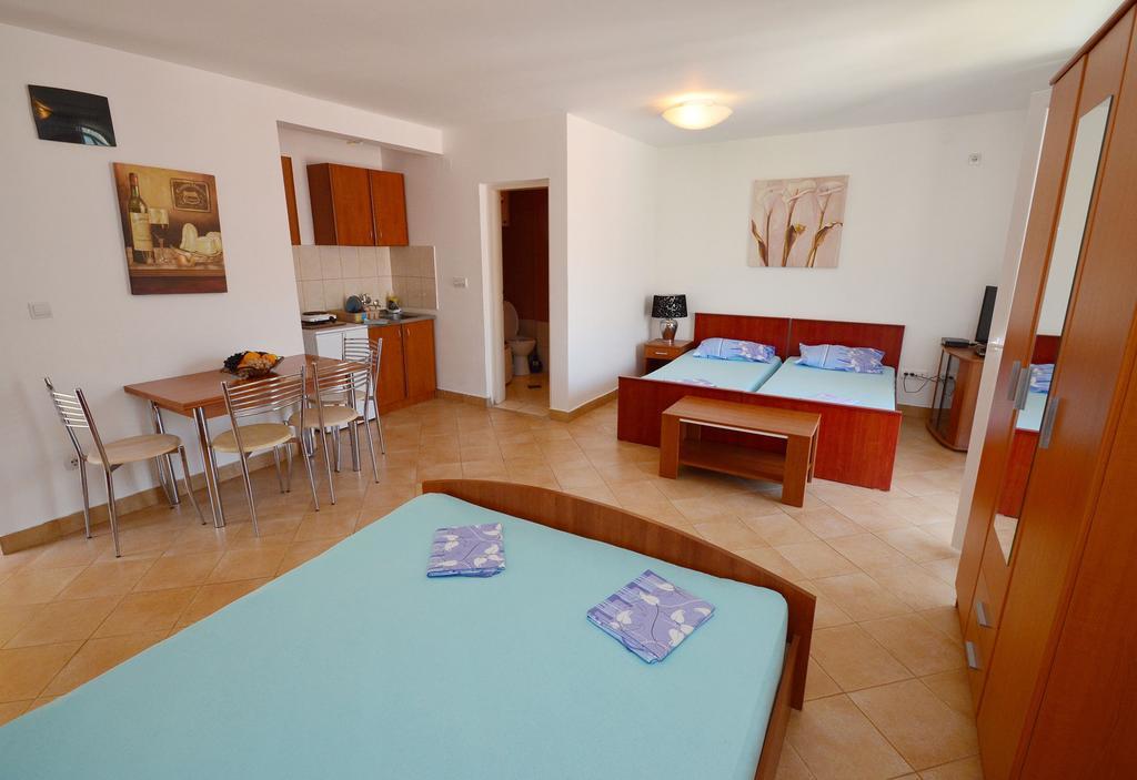 Apartments Scorpio Kotor Rum bild