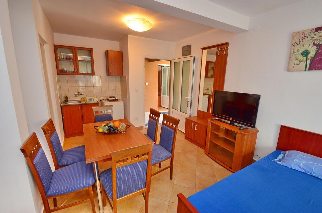 Apartments Scorpio Kotor Rum bild